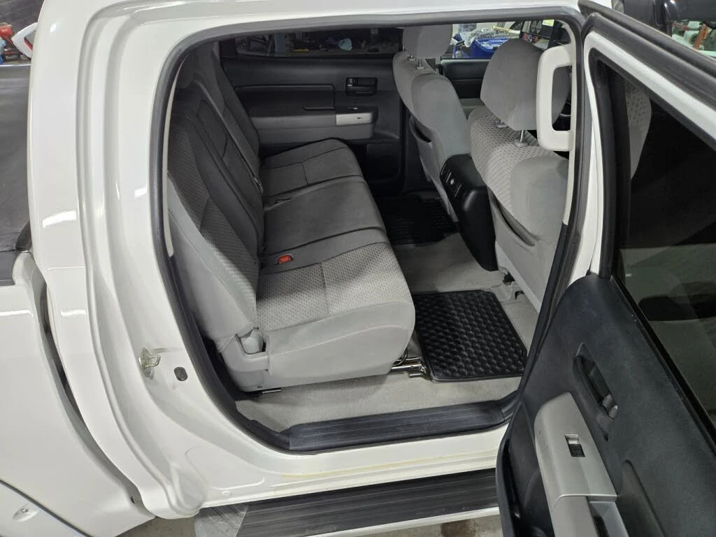 Toyota Tundra SR5* 5.7L V8* CREWMAX* TRD OFF ROAD*   | Mobile.bg   17