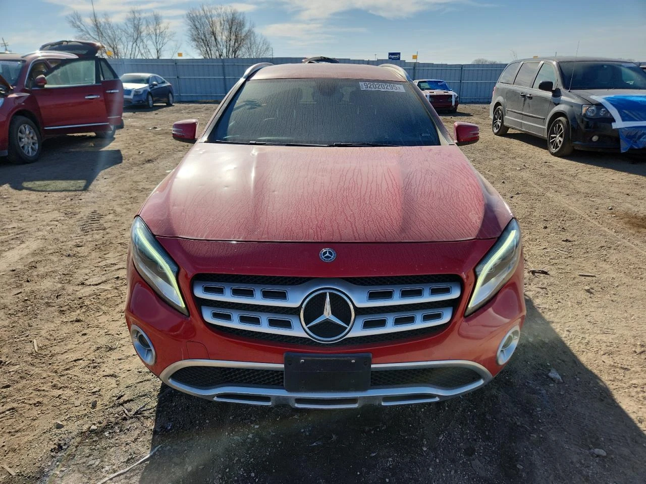 Mercedes-Benz GLA 250 AMG LINE* ПОДГРЕВ* КАМЕРА* МЪРТВА ТОЧКА - изображение 2