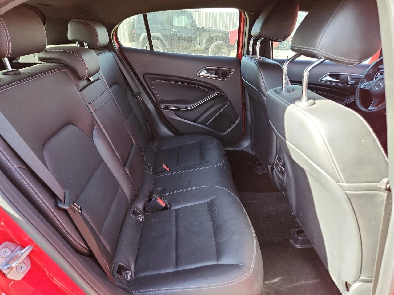 Mercedes-Benz GLA 250 AMG LINE* ПОДГРЕВ* КАМЕРА* МЪРТВА ТОЧКА - изображение 10