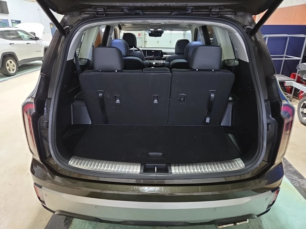 Kia Telluride * SX LIMITED 4D UTILITY AWD * CARFAX *  | Mobile.bg � ����������� 12