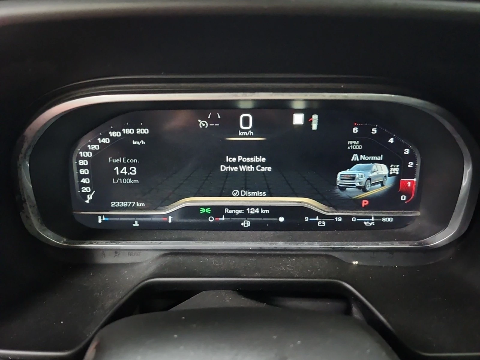 Gmc Yukon 5.3L 8cyl 4WD, снимка 9 - Автомобили и джипове - 53710421