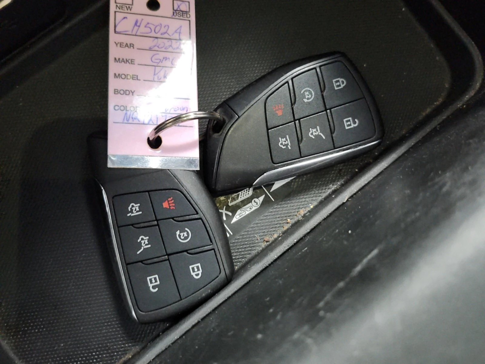 Gmc Yukon 5.3L 8cyl 4WD, снимка 8 - Автомобили и джипове - 53710421