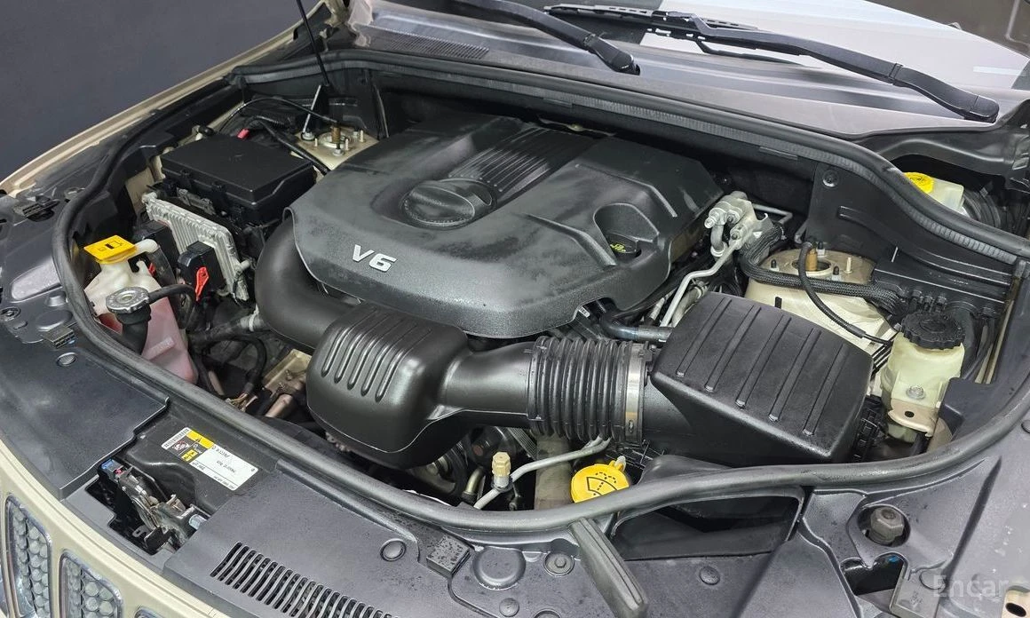 Jeep Grand cherokee, снимка 6 - Автомобили и джипове - 54066060