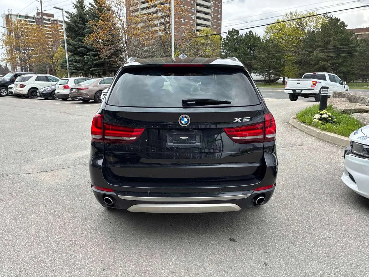 BMW X5 * xDrive35d * ПЕРФЕКТНА ИСТОРИЯ* ОТ ПРЕДСТАВИТЕЛСТ, снимка 4 - Автомобили и джипове - 54483634