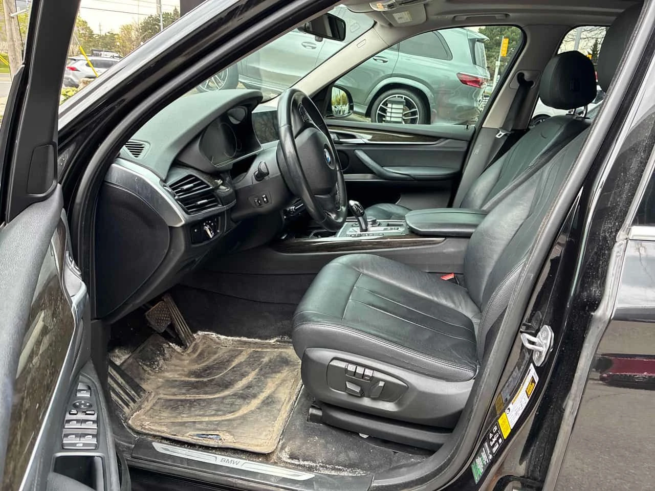 BMW X5 * xDrive35d * ПЕРФЕКТНА ИСТОРИЯ* ОТ ПРЕДСТАВИТЕЛСТ, снимка 5 - Автомобили и джипове - 54483634