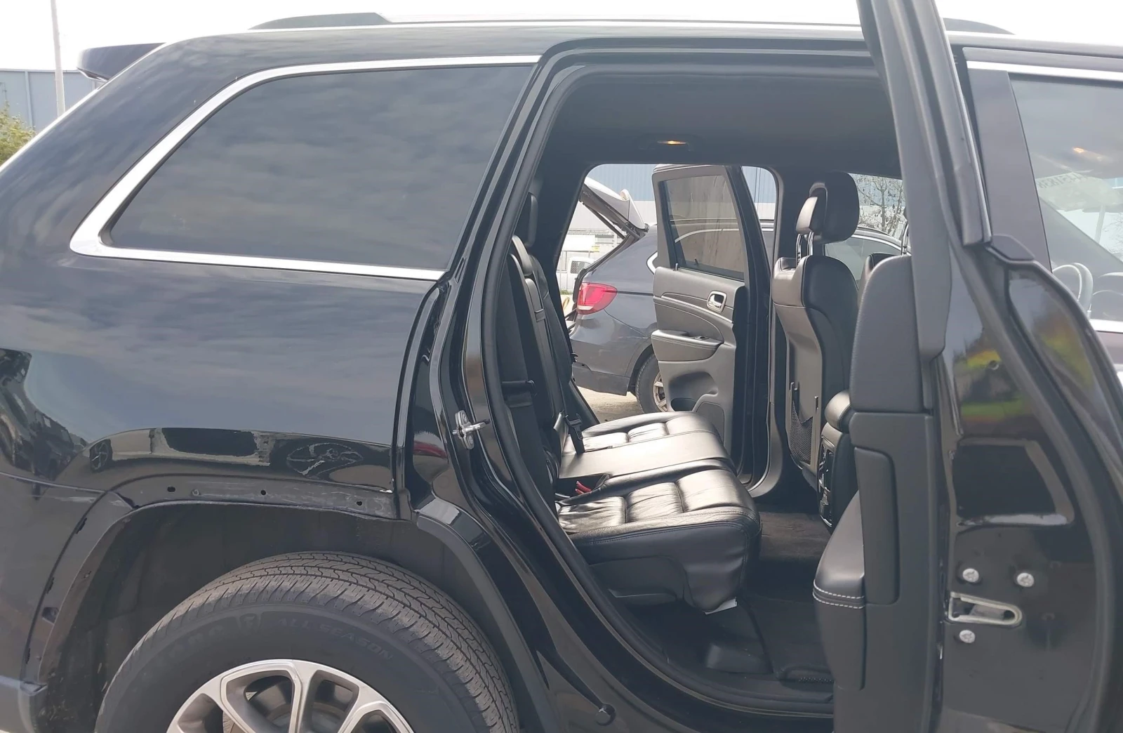 Jeep Grand cherokee 3.6 Limited, снимка 10 - Автомобили и джипове - 54520834