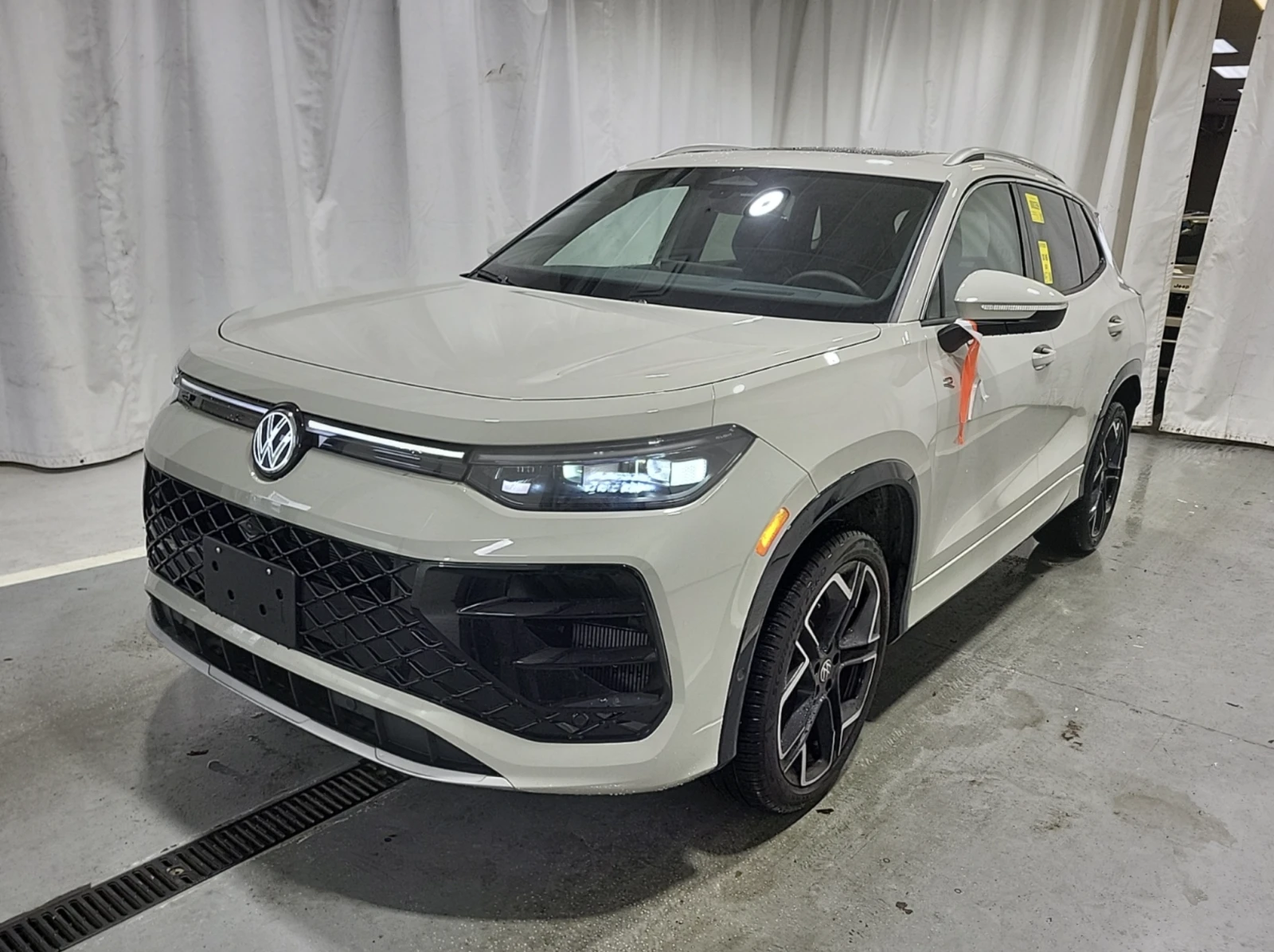 VW Tiguan 2026 Volkswagen TIGUAN 