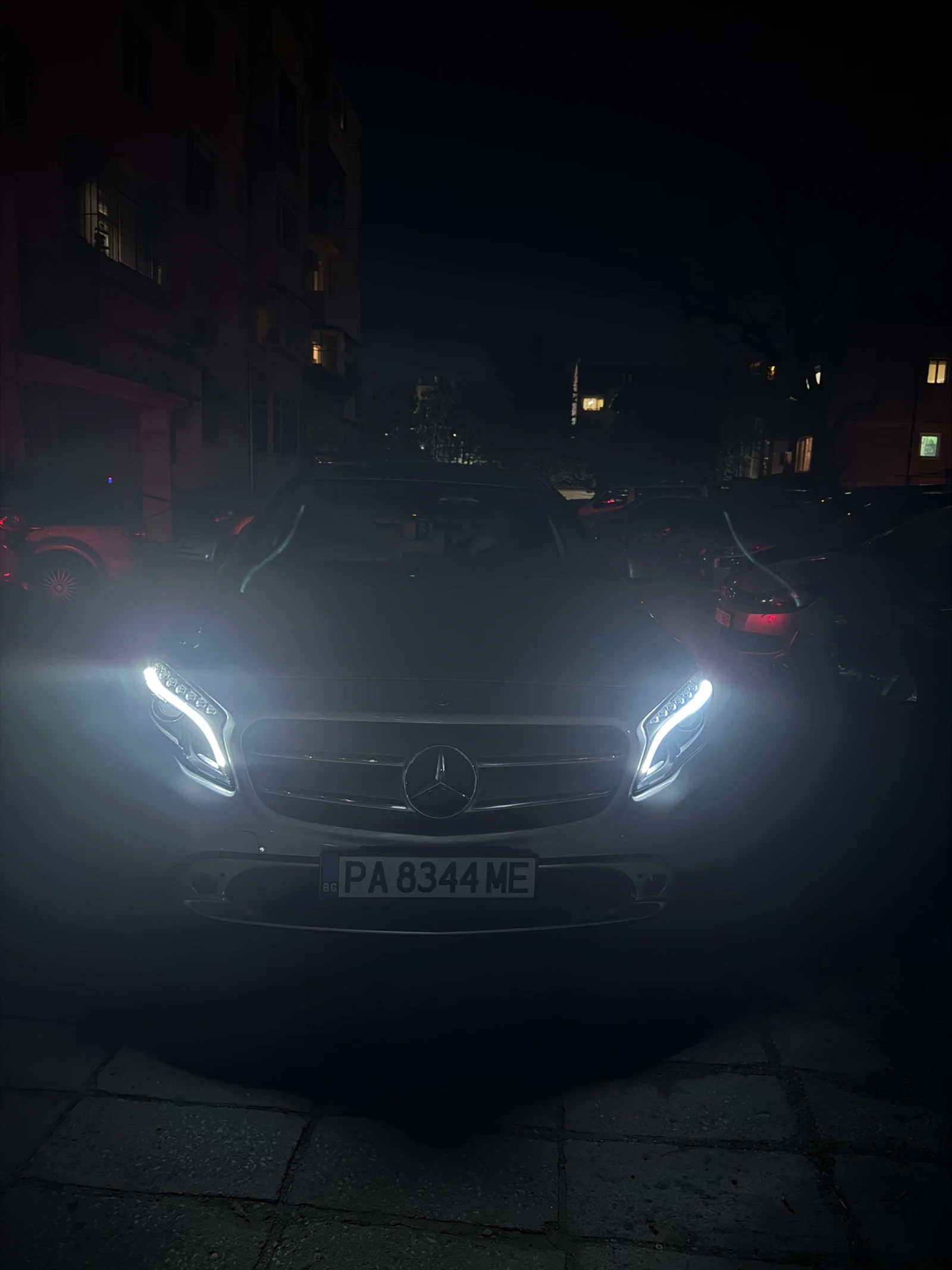 Mercedes-Benz GLA 200, снимка 9 - Автомобили и джипове - 55220918