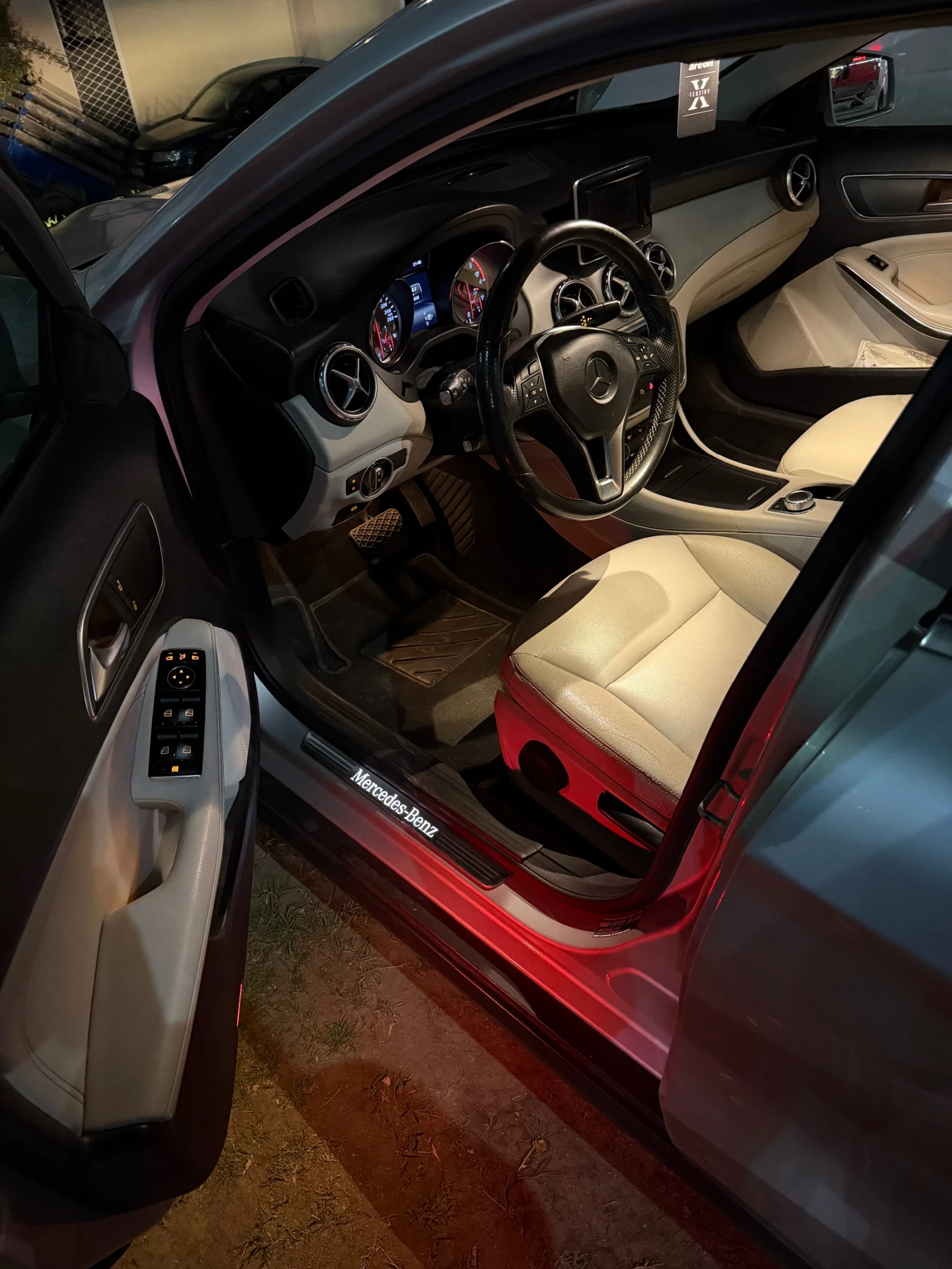 Mercedes-Benz GLA 200, снимка 10 - Автомобили и джипове - 55220918