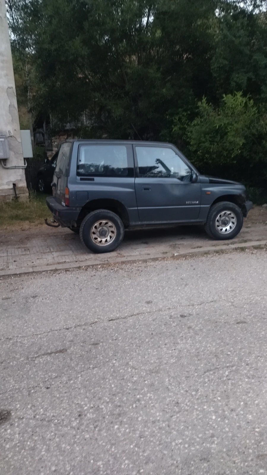 Suzuki Vitara 1.6, снимка 7 - Автомобили и джипове - 55689345