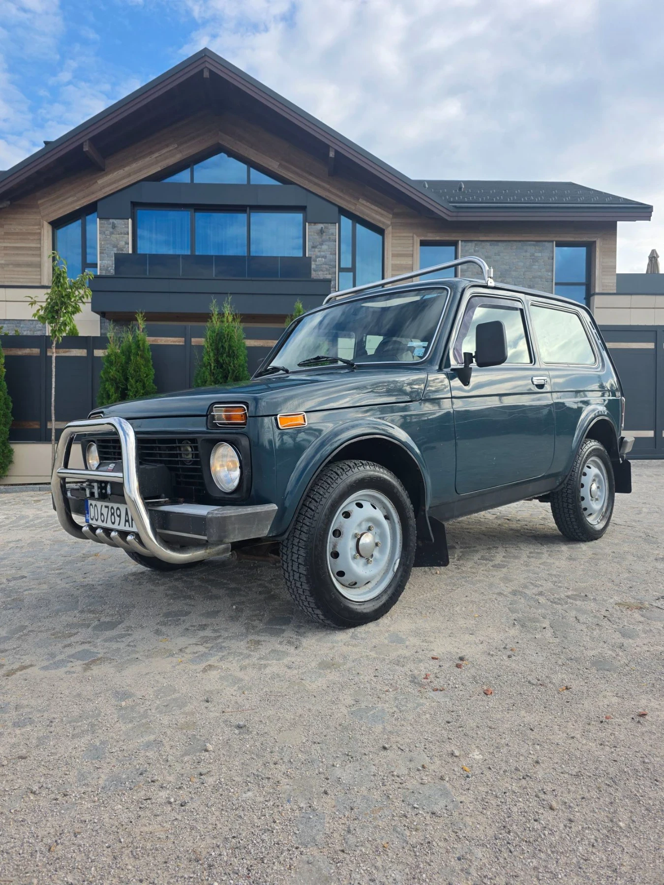 Lada Niva 1.7 I, снимка 2 - Автомобили и джипове - 56338009