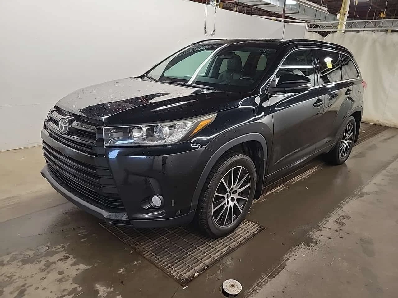 Toyota Highlander * XLE * AWD * 8 МЕСТА * CARFAX * 