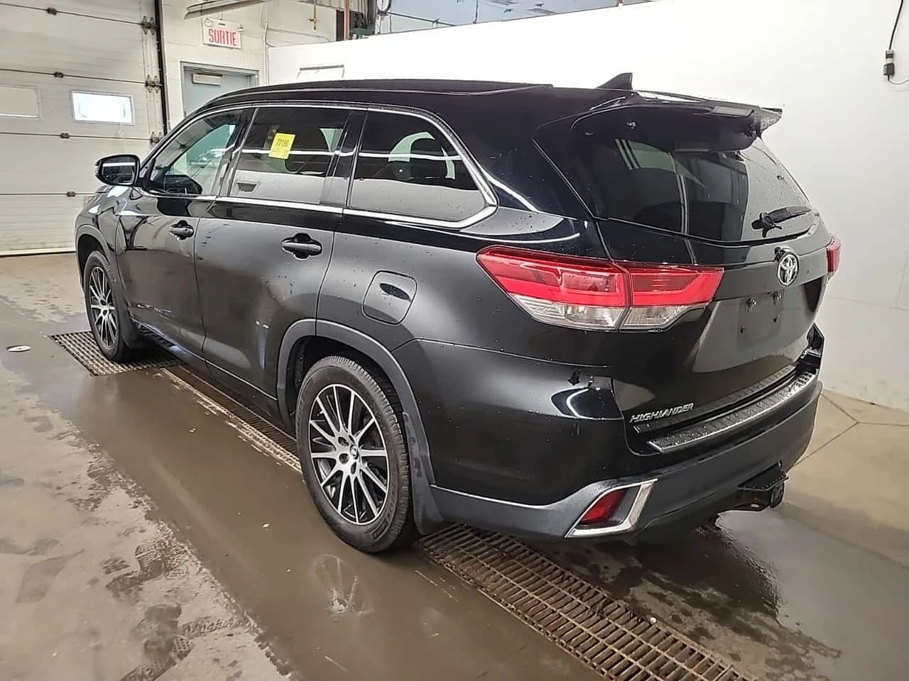 Toyota Highlander * XLE * AWD * 8 ����� * CARFAX *  | Mobile.bg � ����������� 5
