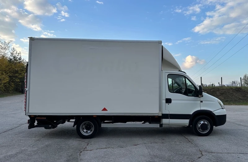 Iveco Daily КЛИМА* БОРД* ТОРСИОН* ДВ.ПАКЕТ РЕСОРИ* ДО 3.5Т, снимка 4 - Бусове и автобуси - 47783265