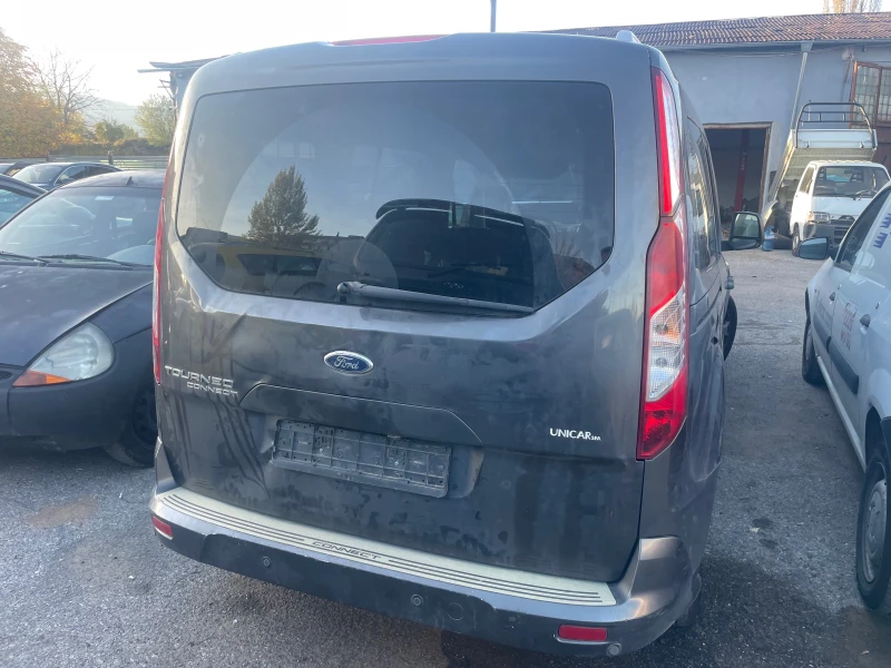 Ford Tourneo Tourneo -Connect, снимка 8 - Бусове и автобуси - 48699831