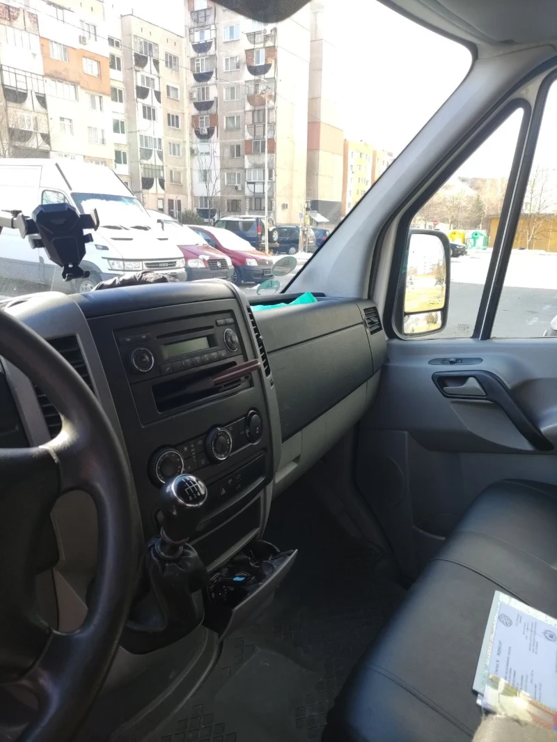 VW Crafter, снимка 4 - Бусове и автобуси - 49230623