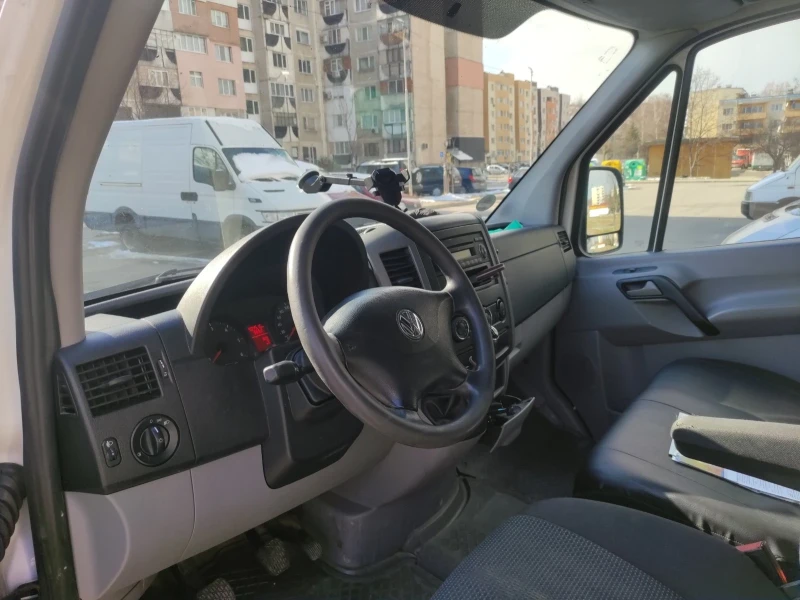 VW Crafter, снимка 5 - Бусове и автобуси - 49230623