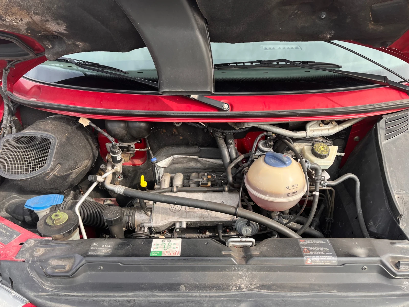 VW Caravelle, снимка 7 - Бусове и автобуси - 54721278