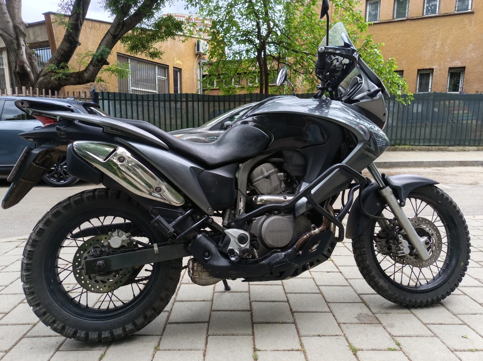 Honda Xlv 700, снимка 2 - Мотоциклети и мототехника - 53267177