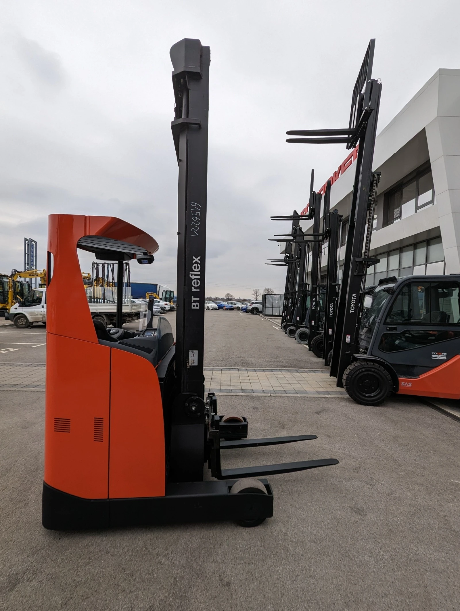  Toyota | Mobile.bg   7