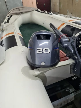 Надуваема лодка Zander, снимка 6