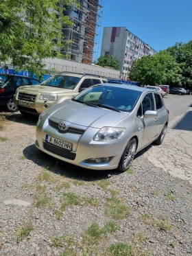Toyota Auris, снимка 1