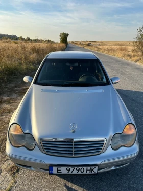 Mercedes-Benz C 180 Бензин-газ, снимка 3