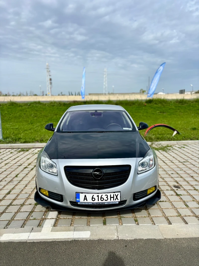 Opel Insignia 2.0 CDTI, снимка 1 - Автомобили и джипове - 47471057