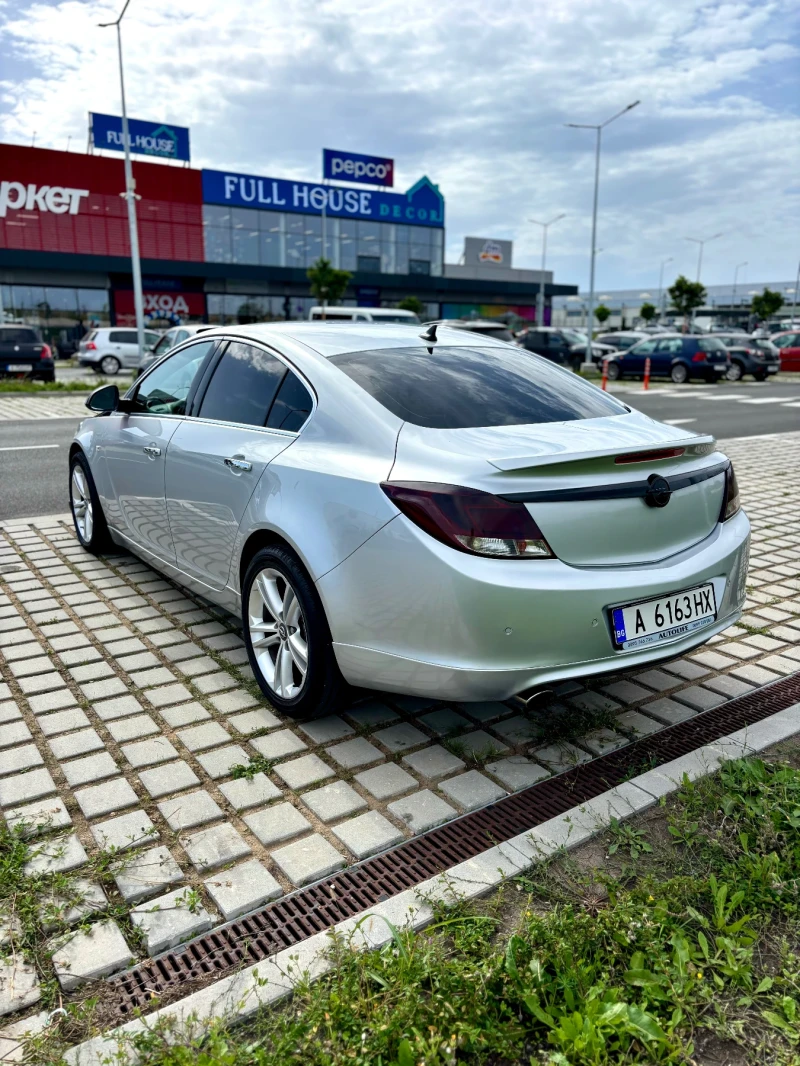 Opel Insignia 2.0 CDTI, снимка 6 - Автомобили и джипове - 47471057