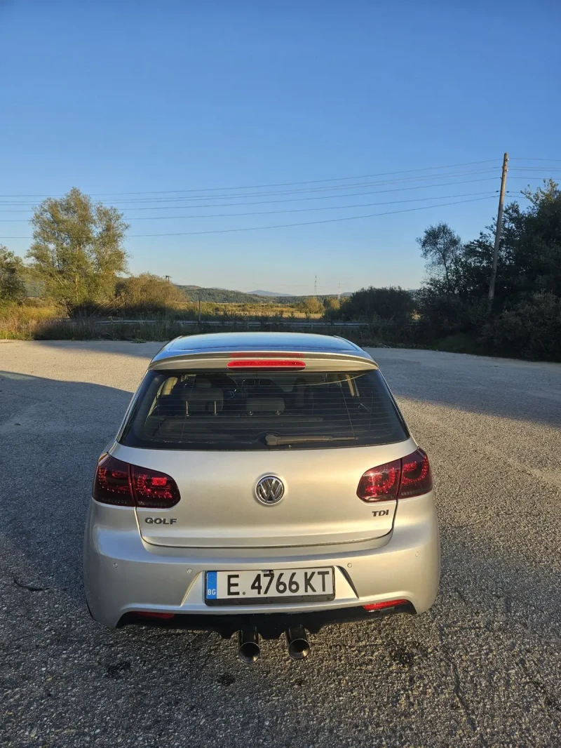 VW Golf 2.0 TDI ( R пакет), снимка 4 - Автомобили и джипове - 48722961