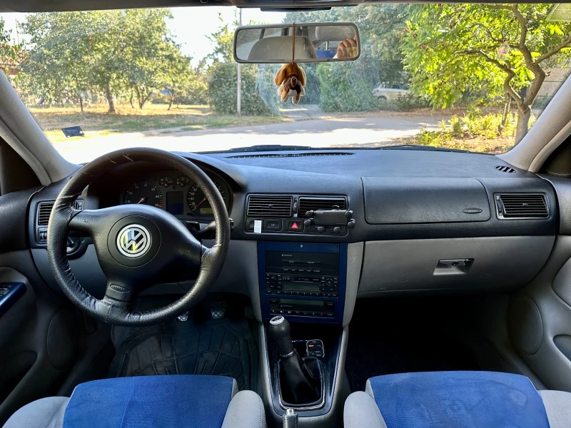 VW Golf 2.0, снимка 5 - Автомобили и джипове - 48512976