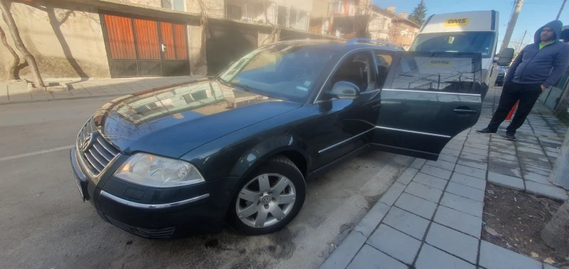 VW Passat, снимка 11 - Автомобили и джипове - 48839010