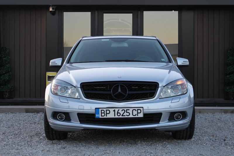 Mercedes-Benz C 280 AMG* HARMAN/KARDON, снимка 2 - Автомобили и джипове - 49348164