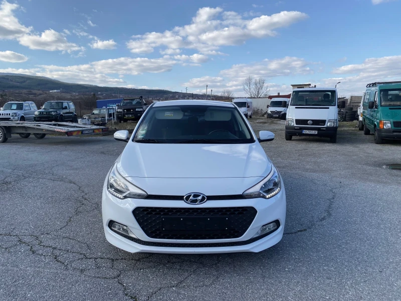 Hyundai I20 1.25Navi, Camera, Line Assistant, снимка 2 - Автомобили и джипове - 49350656