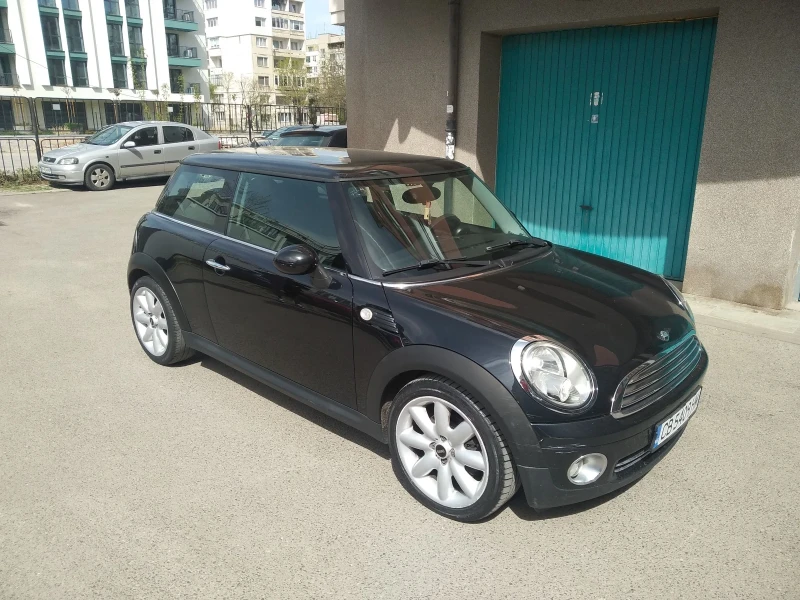 Mini One 1.4 Face-lift , снимка 6 - Автомобили и джипове - 49935544