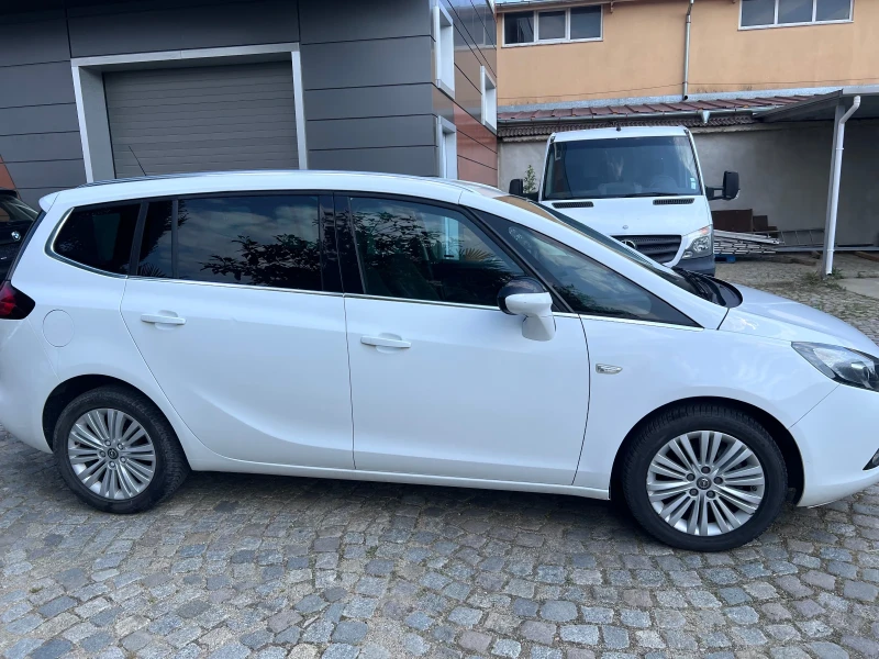 Opel Zafira 1.6 метан, снимка 4 - Автомобили и джипове - 51513195