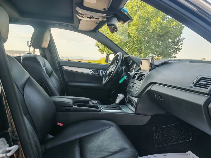 Mercedes-Benz C 350 3.5 БЕНЗИН 272 К.С. АMG ПАКЕТ! УНИКАТ! , снимка 10 - Автомобили и джипове - 51070114