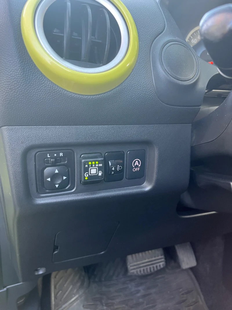 Mitsubishi Space star, снимка 8 - Автомобили и джипове - 52514432