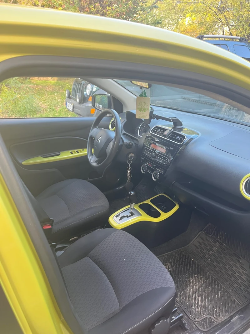 Mitsubishi Space star, снимка 10 - Автомобили и джипове - 52514432