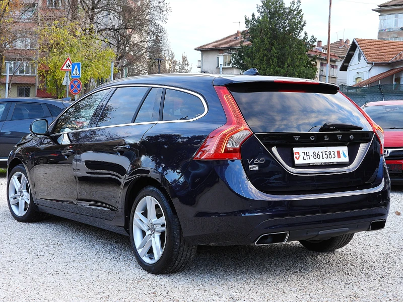Volvo V60 2.0ШВЕЙЦАРИЯ-ДИСТРОНИК/КОЖА/НАВИ/LANE ASSIST/BLISS, снимка 6 - Автомобили и джипове - 52618573