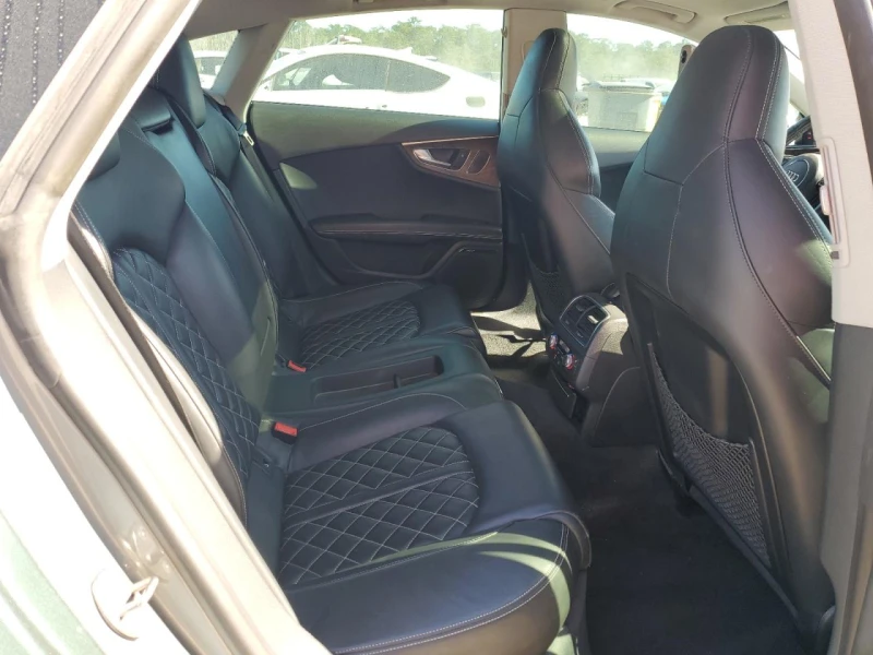 Audi S7 Premium Plus / Автоматик / Кожен салон / Xenon / , снимка 10 - Автомобили и джипове - 52747637