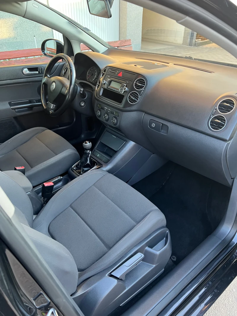 VW Golf Plus 1.6i, снимка 6 - Автомобили и джипове - 52793806
