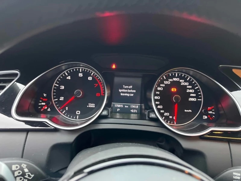 Audi A5 * Technik * CARFAX * БЕЗ ПЪРВОНАЧАЛНА ВНОСКА, снимка 8 - Автомобили и джипове - 52855820