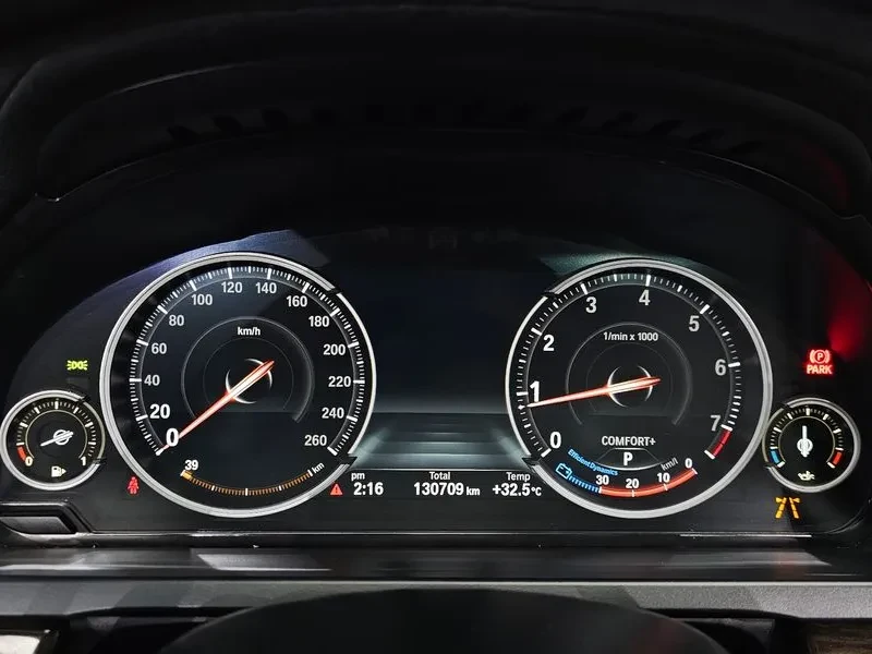 BMW 730, снимка 8 - Автомобили и джипове - 54600926