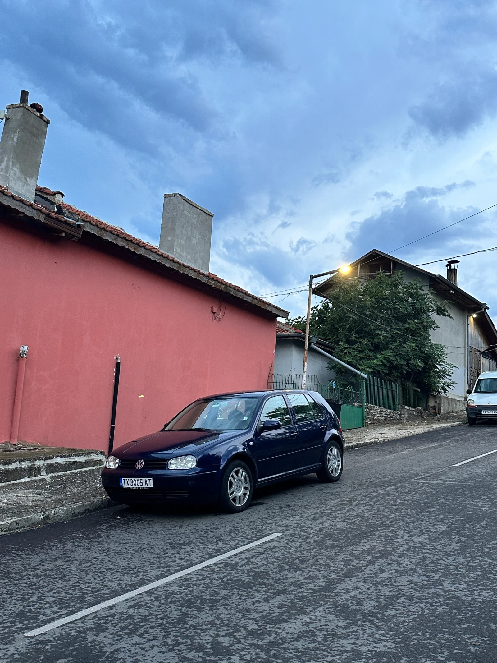 VW Golf 2.0 - изображение 2