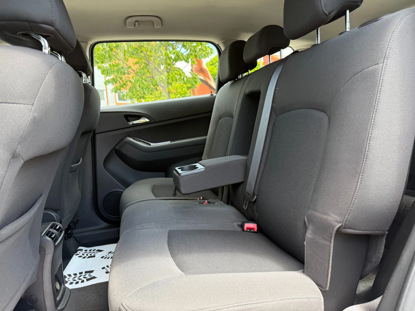 Chevrolet Orlando 2.0d 163 к.с. - изображение 9
