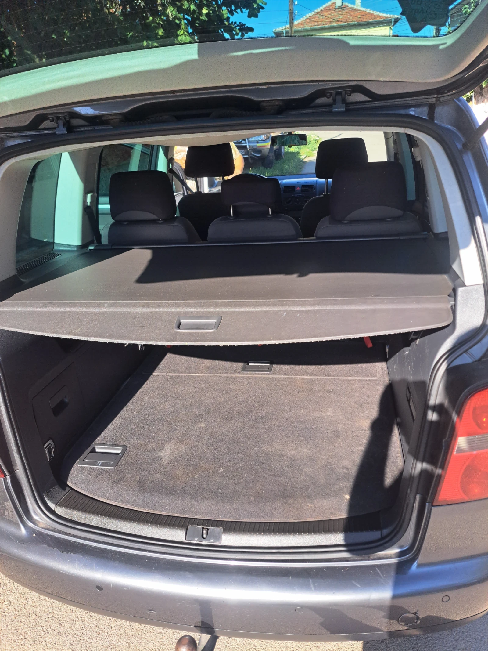 VW Touran 2.0 TDI - изображение 10