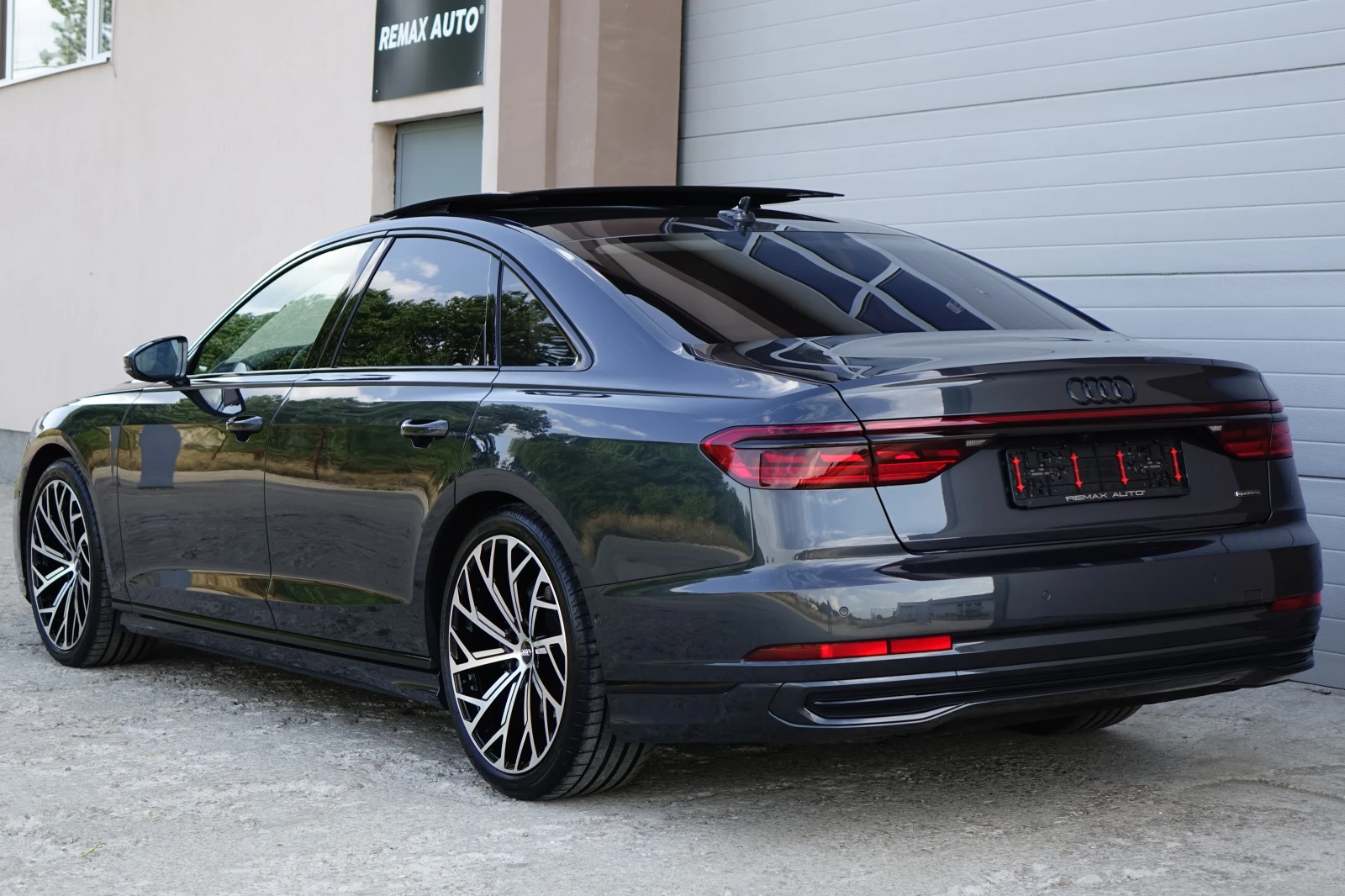Audi A8 FACELIFT* TV* RS* DIGITAL OLED LIGHT* B&O* 360* PA - изображение 8