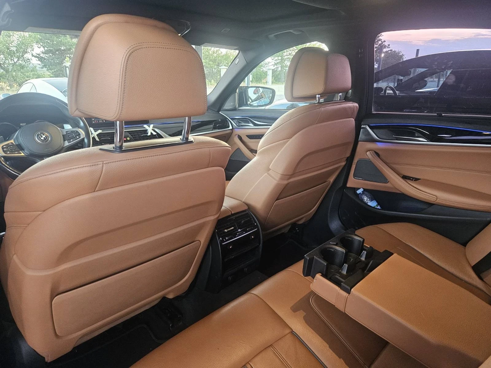 BMW M5 M550i , Mild-Hybrid, xDrive, H&K Music, 500hp, снимка 14 - Автомобили и джипове - 53736633