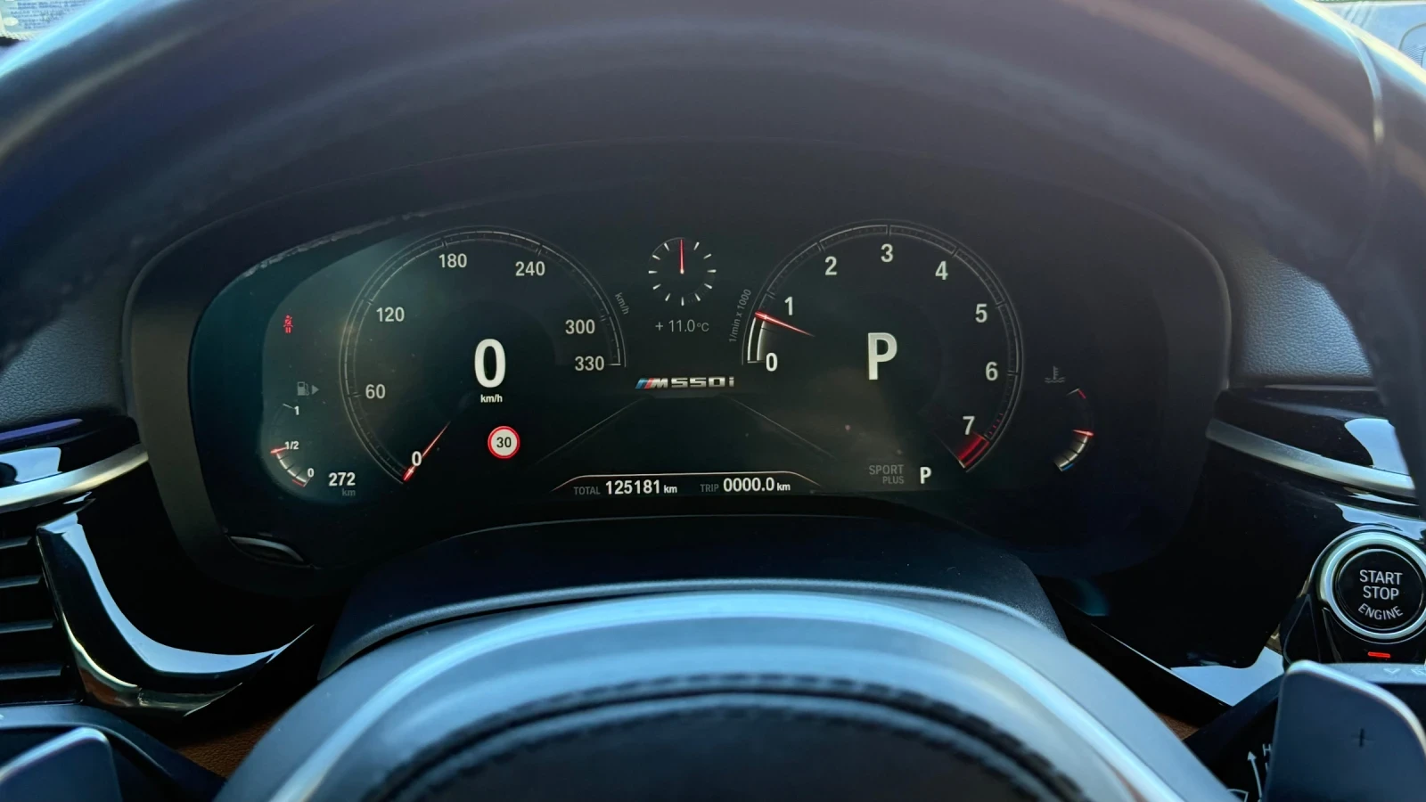 BMW M5 M550i , Mild-Hybrid, xDrive, H&K Music, 500hp, снимка 11 - Автомобили и джипове - 53736633